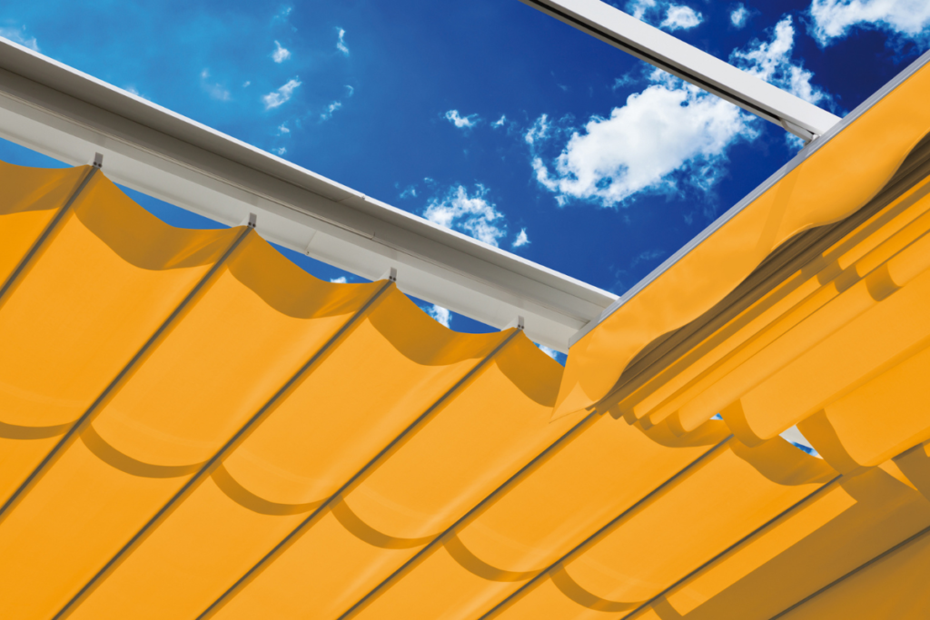 lonas-tensadas-proteccion-solar