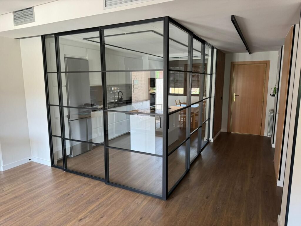 cerramiento-negro-casa